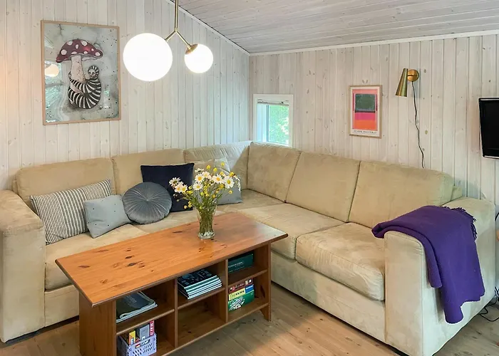 Tatil Evi Virksund With Grounds And Hot Tub